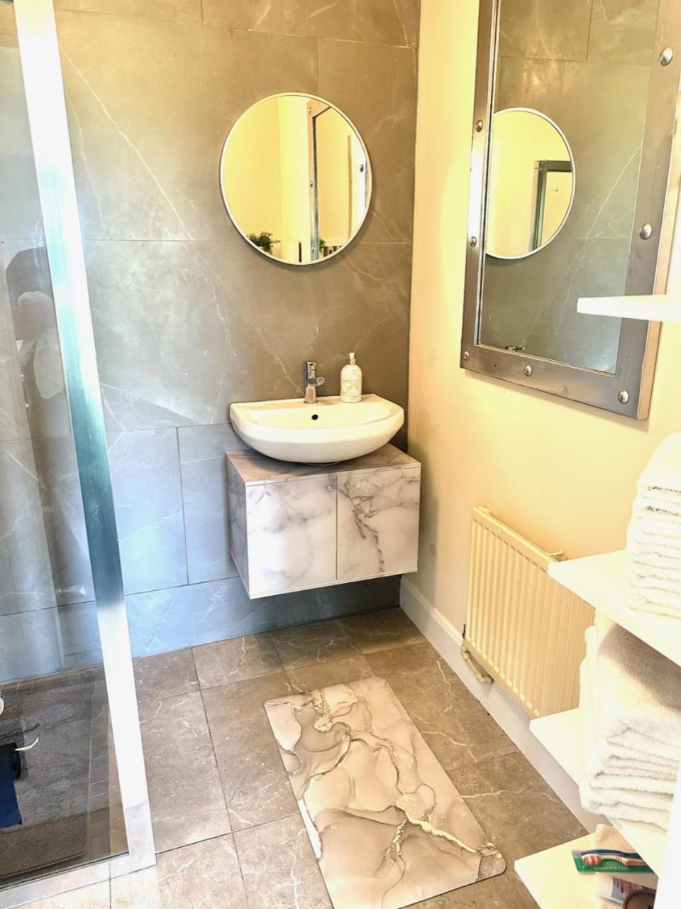 Kildare Luxury Suites 外观 照片