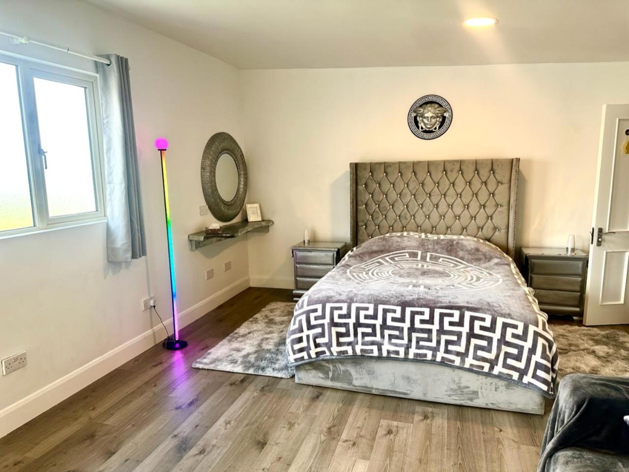 Kildare Luxury Suites 外观 照片