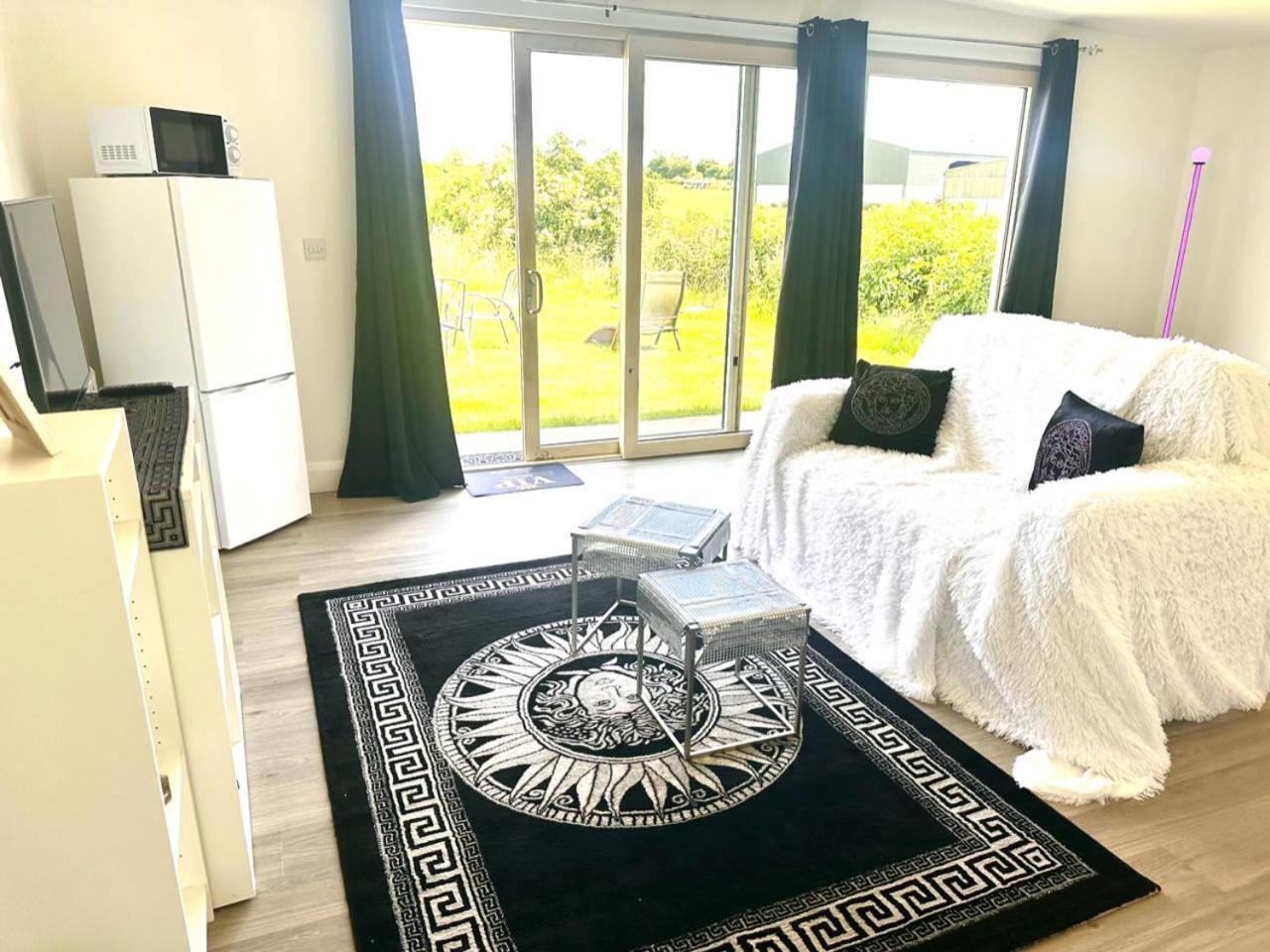Kildare Luxury Suites 外观 照片